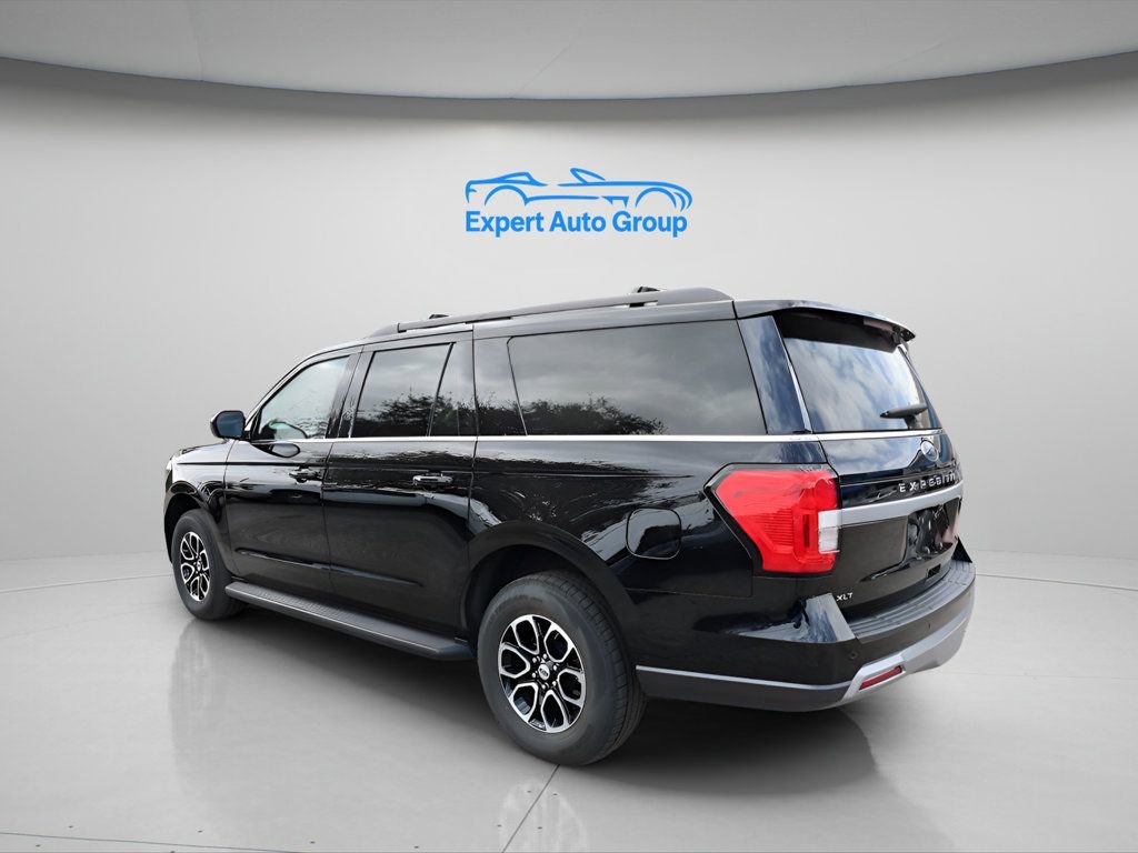 Used 2024 Ford Expedition Max XLT image 6