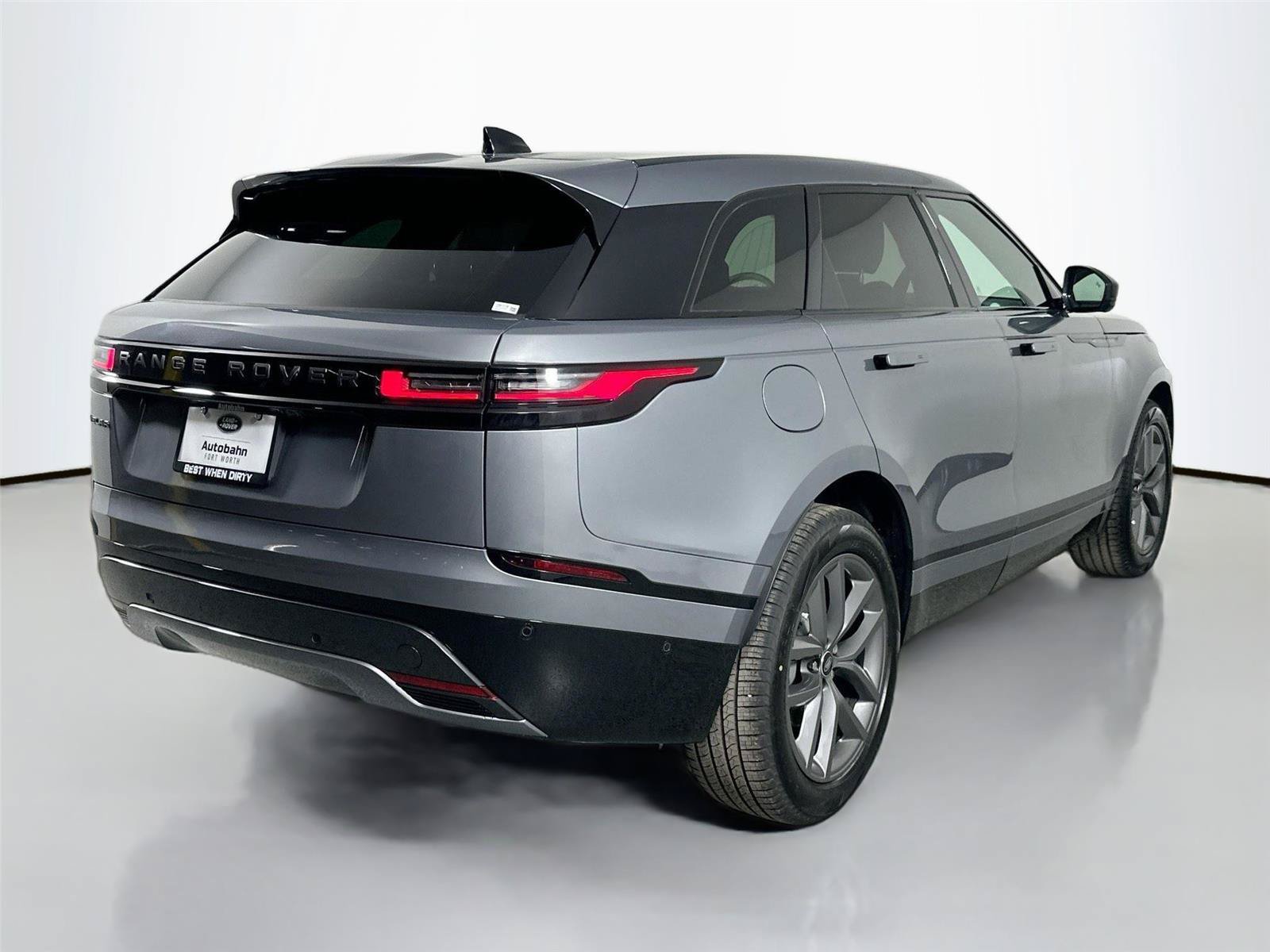 Certified 2026 Land Rover Range Rover Velar Dynamic SE AWD/4WD image 6