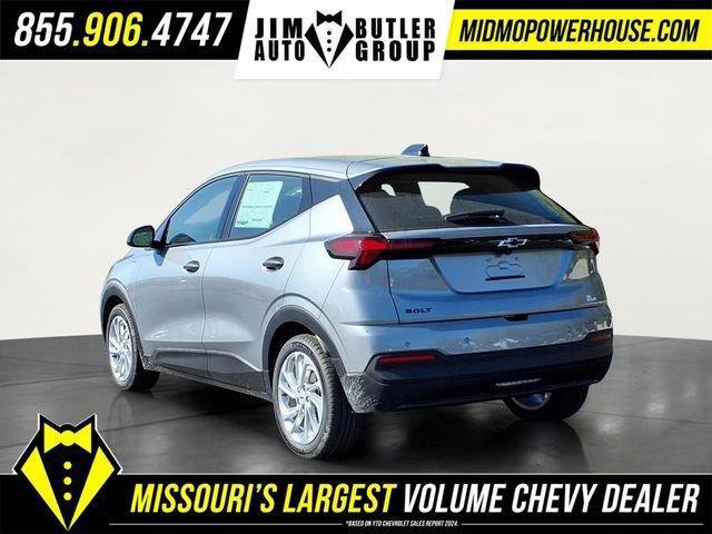 New 2027 Chevrolet Bolt LT w/ Comfort Package FWD image 6