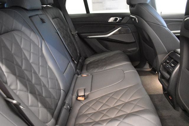New 2026 BMW X5 xDrive40i w/ Premium Package AWD/4WD image 17