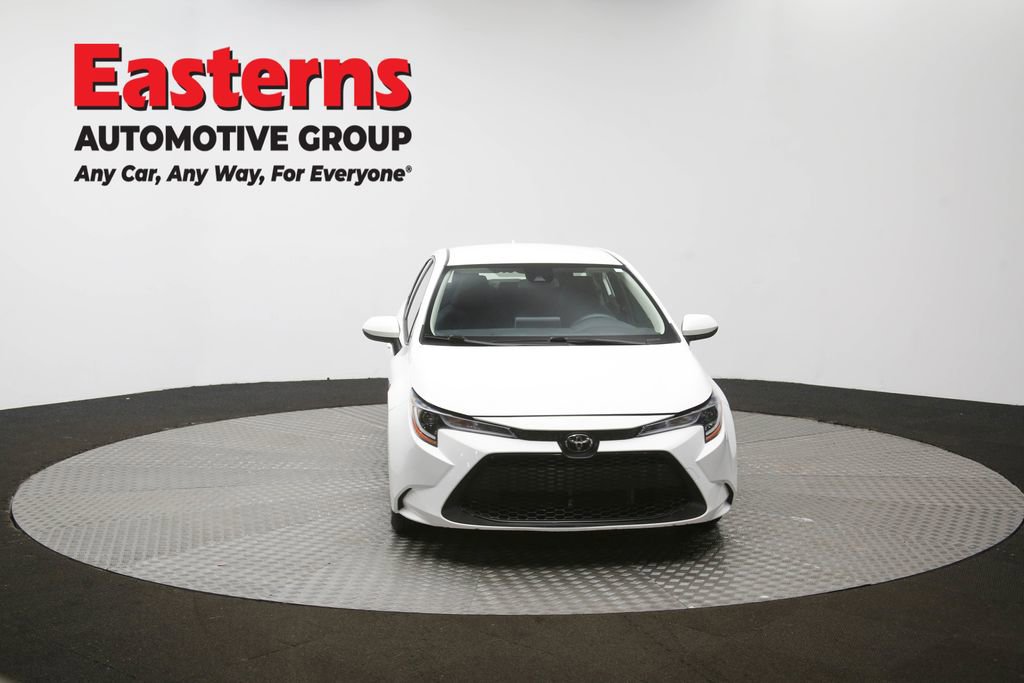 Used 2022 Toyota Corolla LE image 51