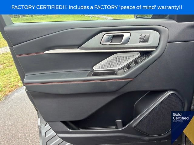 Used 2025 Ford Explorer ST w/ Sun And Sound Package AWD/4WD image 29