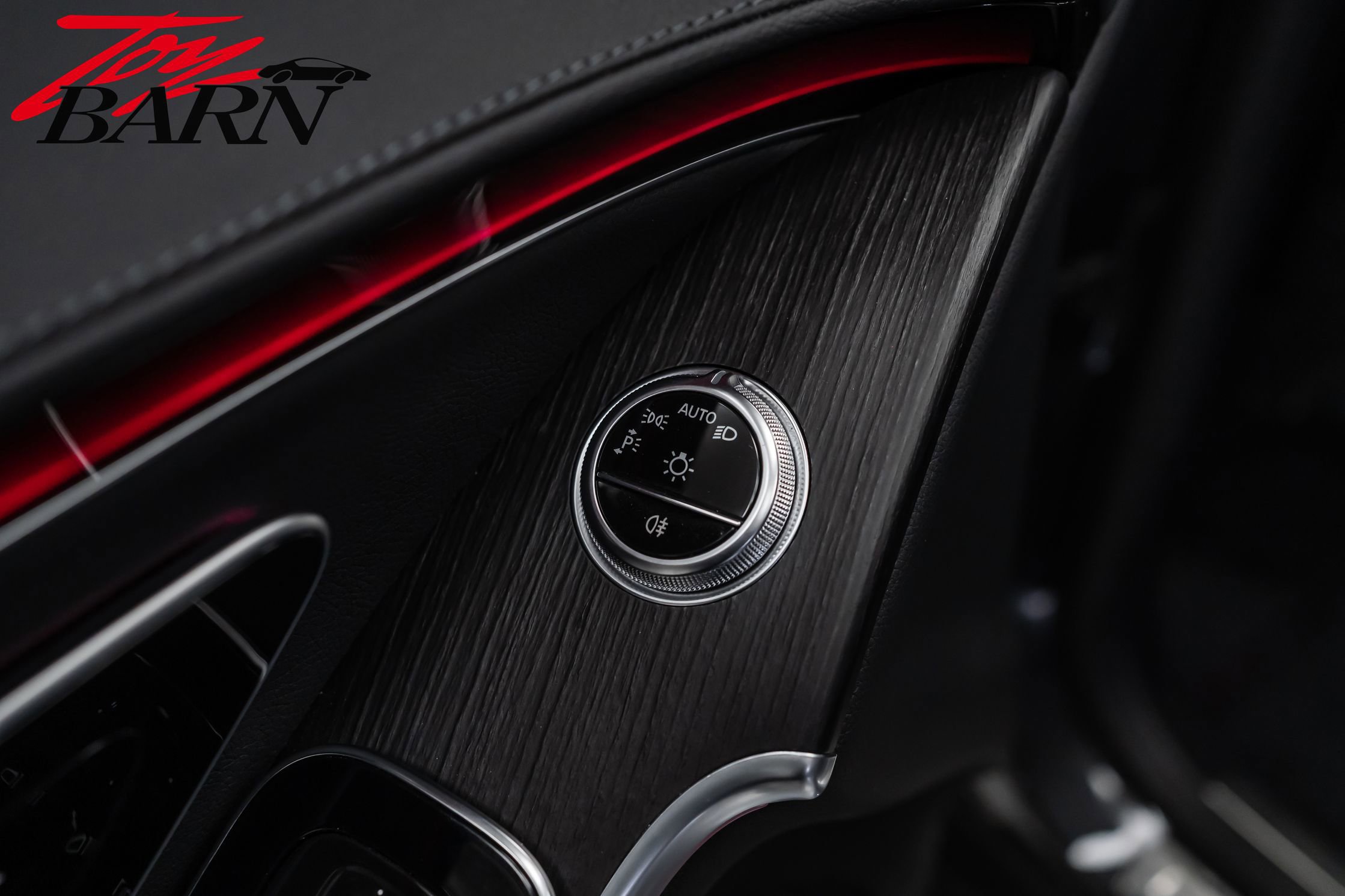 Used 2023 Mercedes-Benz S 500 4MATIC w/ AMG Line image 24