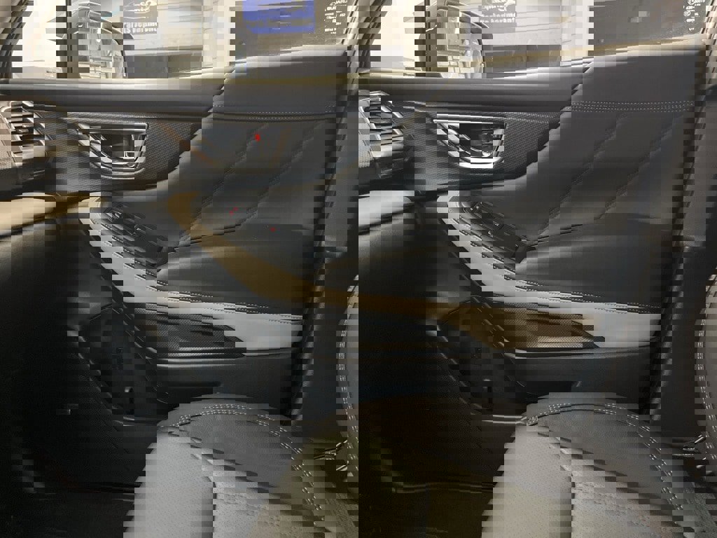 Certified 2024 Subaru Forester Limited image 13