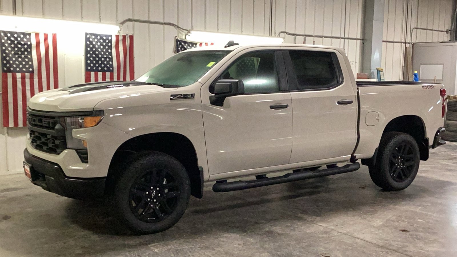 New 2026 Chevrolet Silverado 1500 Custom Trail Boss w/ Turbomax Blackout Package AWD/4WD image 2