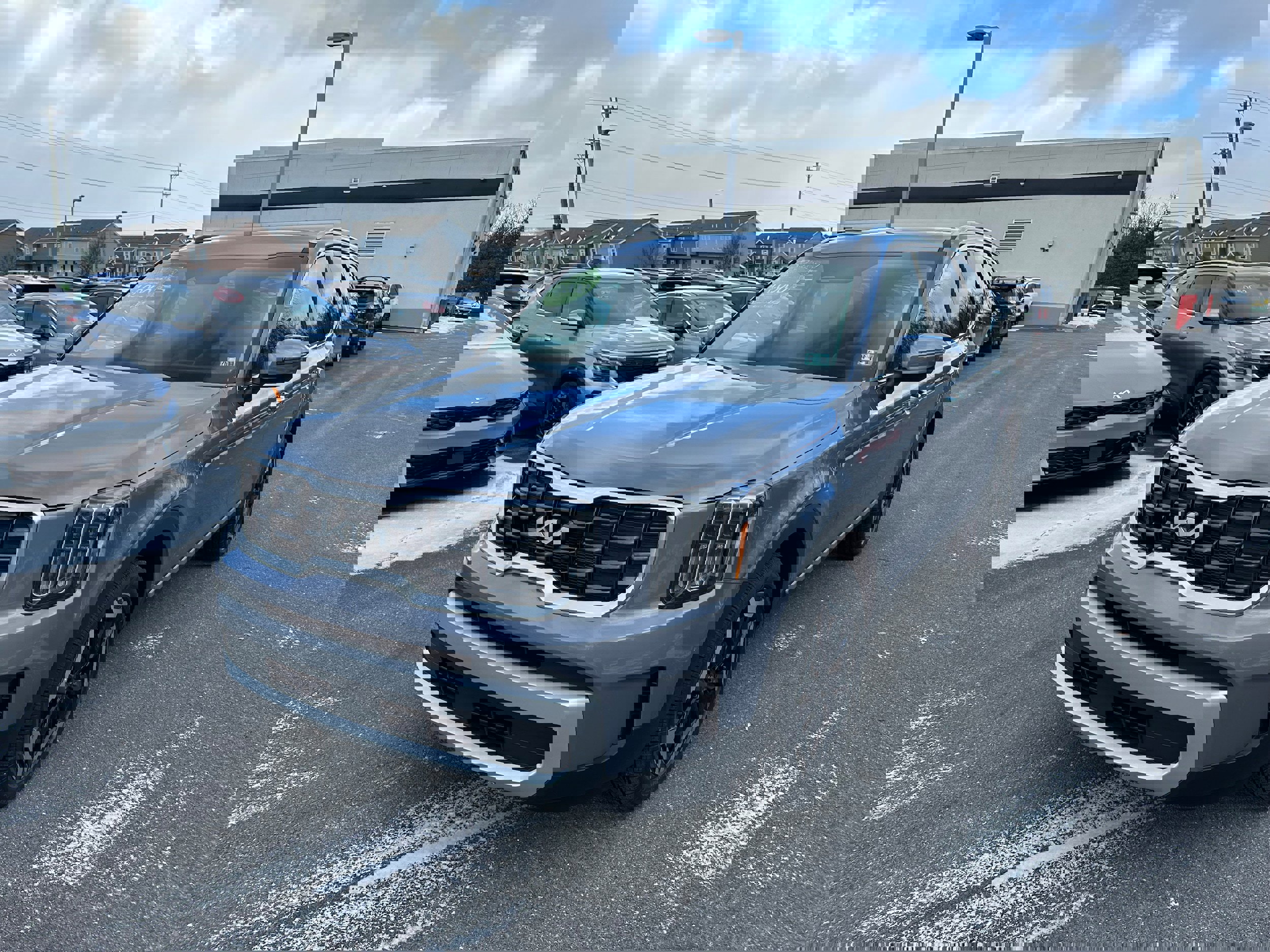 New 2025 Kia Telluride S