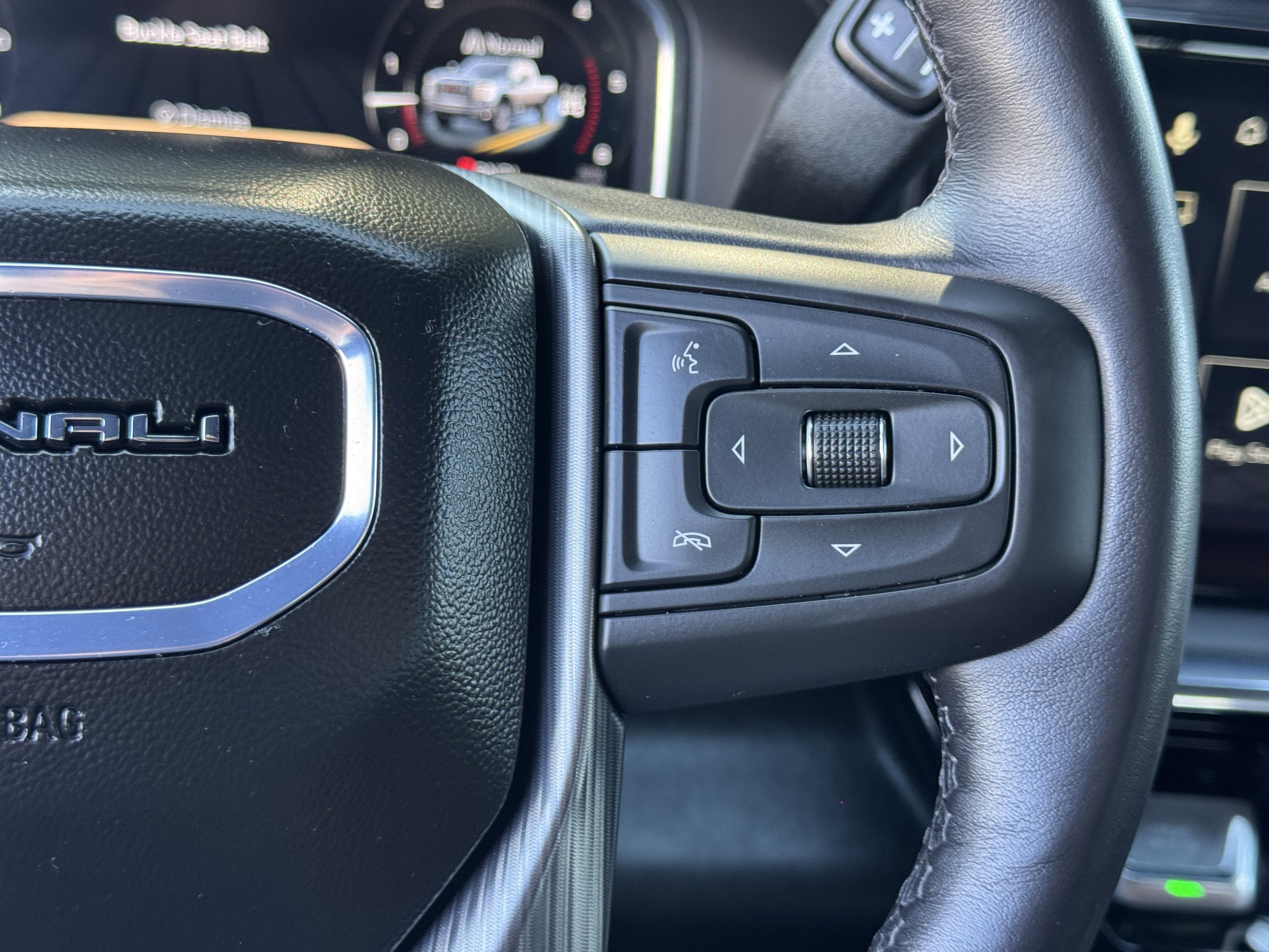 Used 2025 GMC Sierra 2500 Denali Ultimate w/ Max Trailering Package image 32