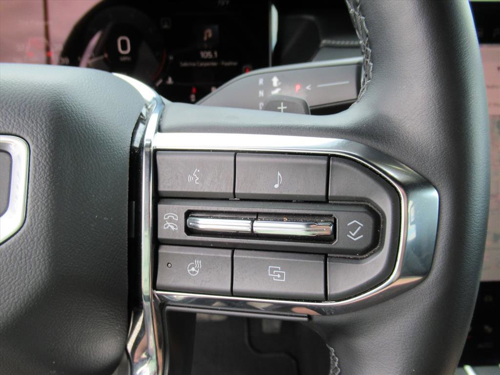 Used 2025 GMC Acadia Elevation image 25