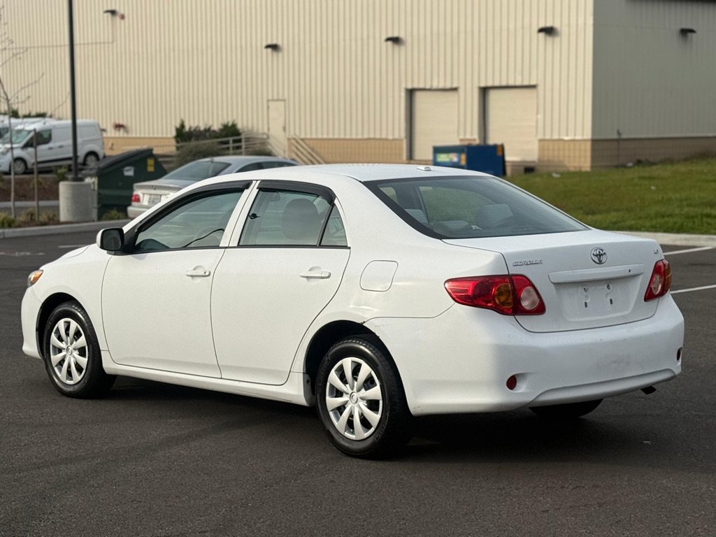 Used 2010 Toyota Corolla FWD image 6