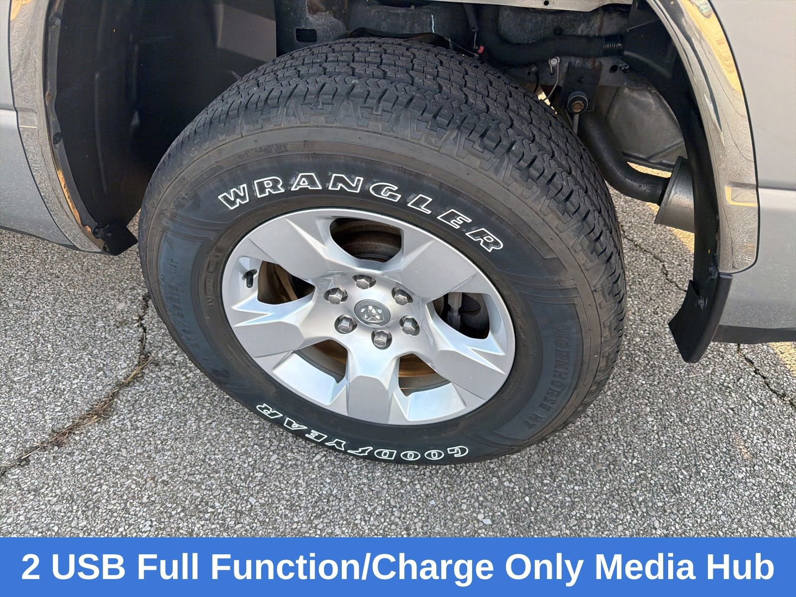 Used 2019 RAM 1500 Big Horn image 23