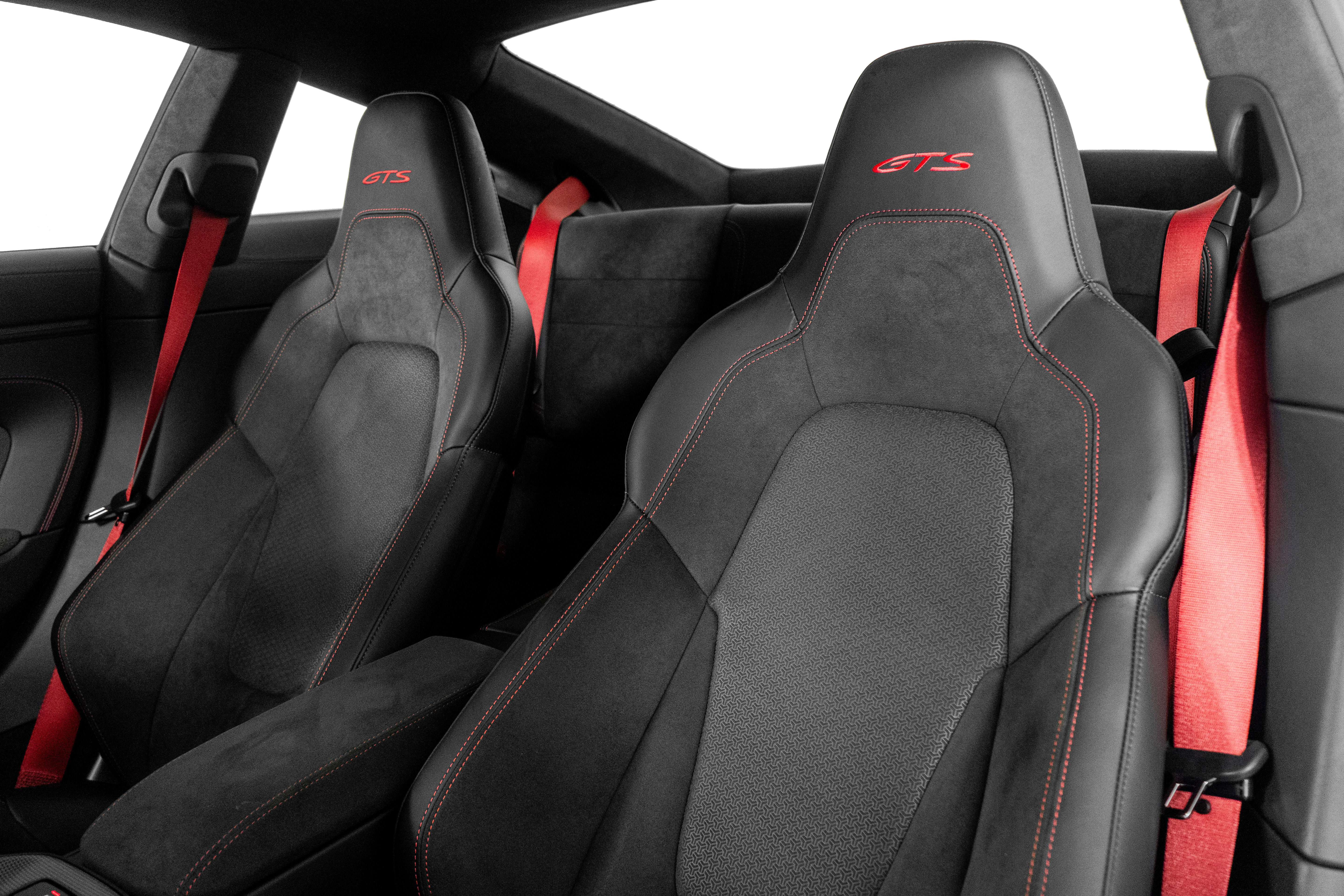 Used 2025 Porsche 911 Carrera 4 GTS AWD/4WD image 3