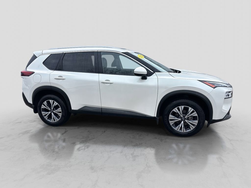 Used 2023 Nissan Rogue SV w/ SV Premium B Package image 6