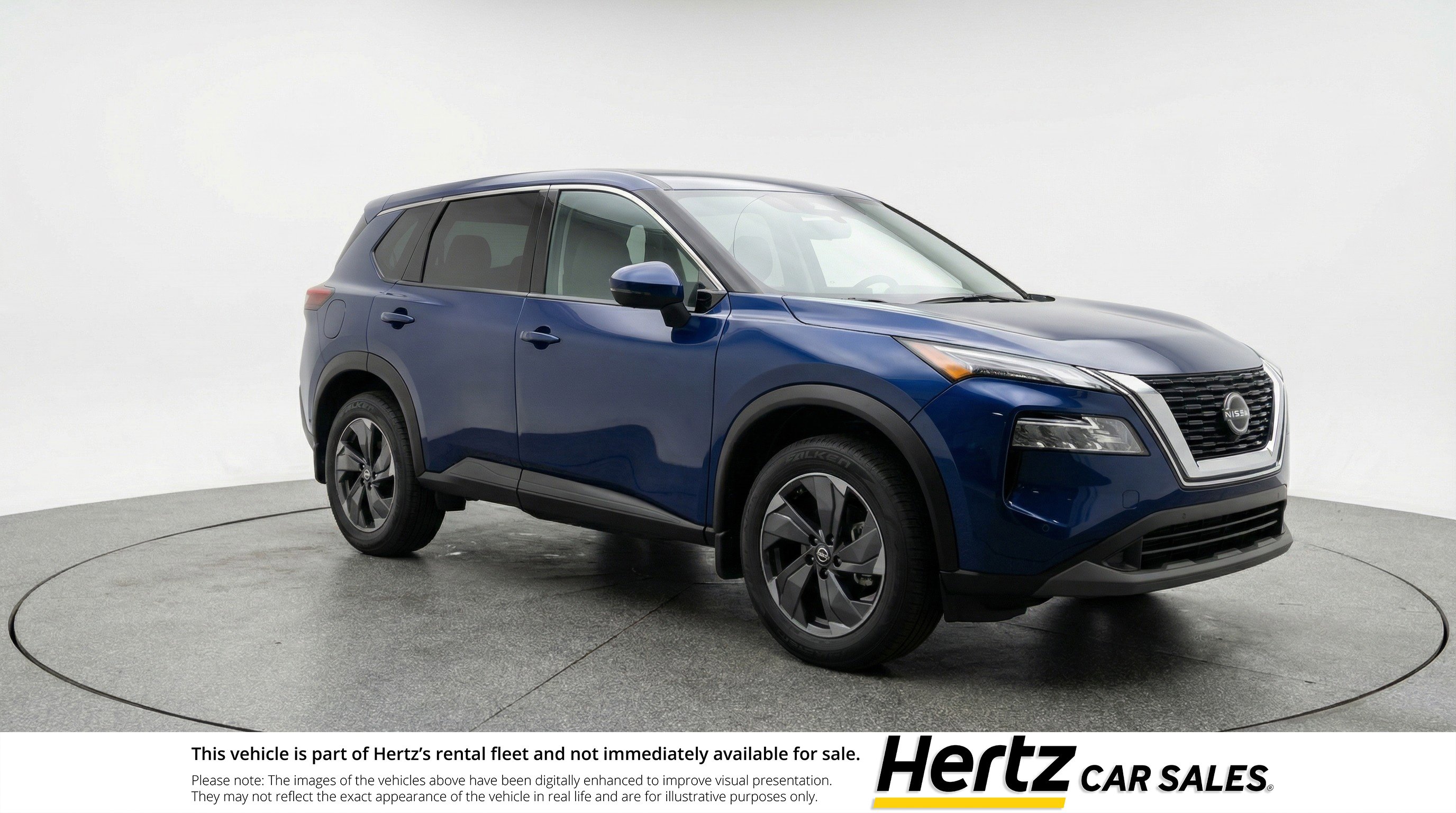 Used 2025 Nissan Rogue SV image 1