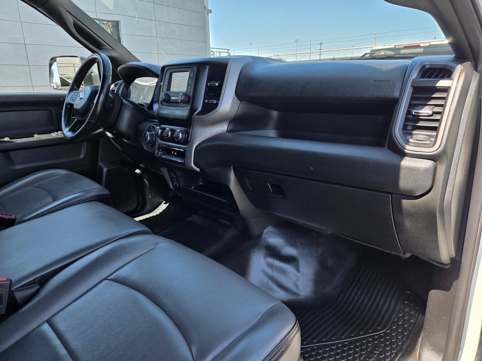 Used 2022 RAM 2500 Tradesman RWD image 30
