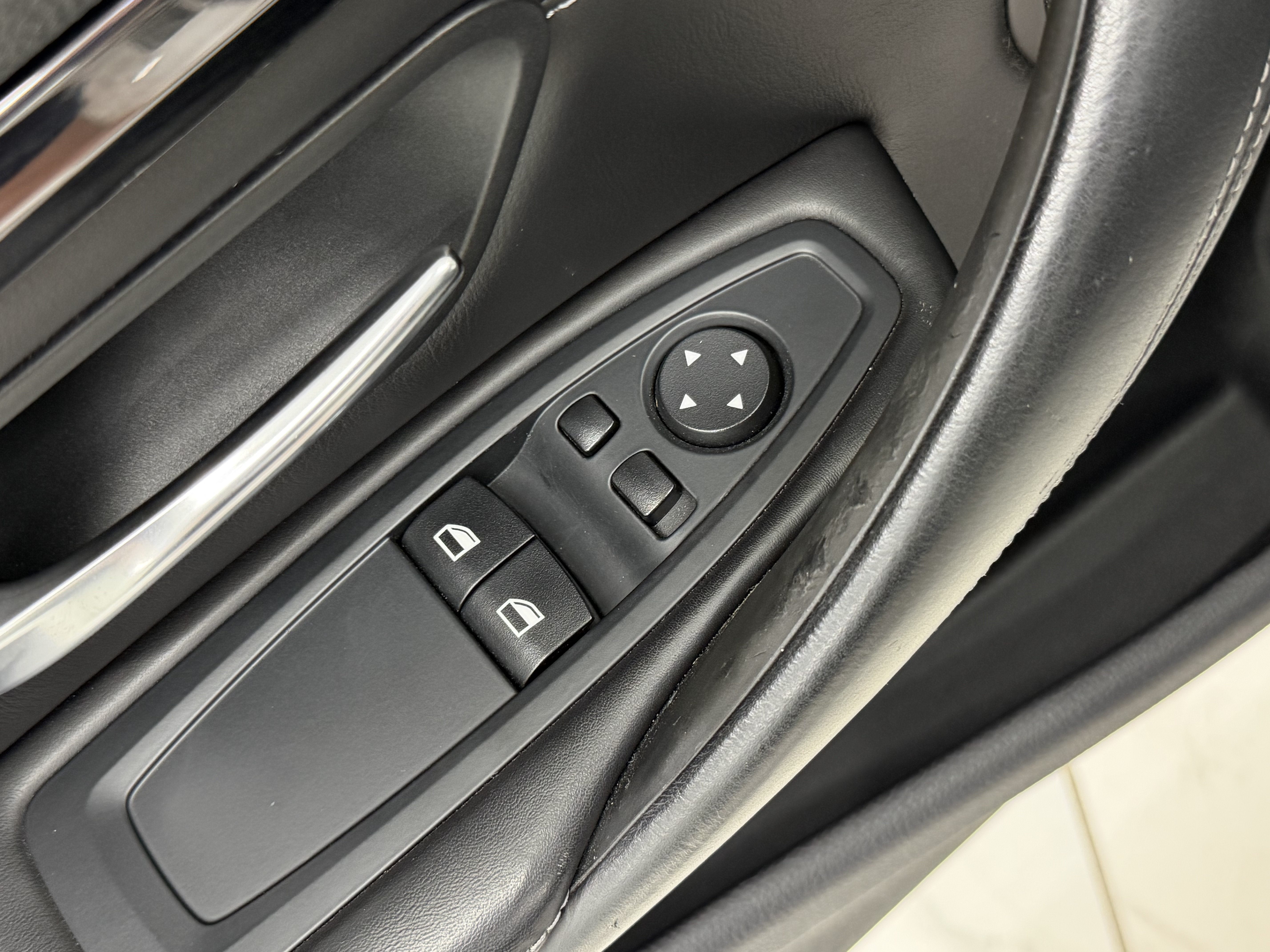 Used 2015 BMW M4 Coupe RWD image 28