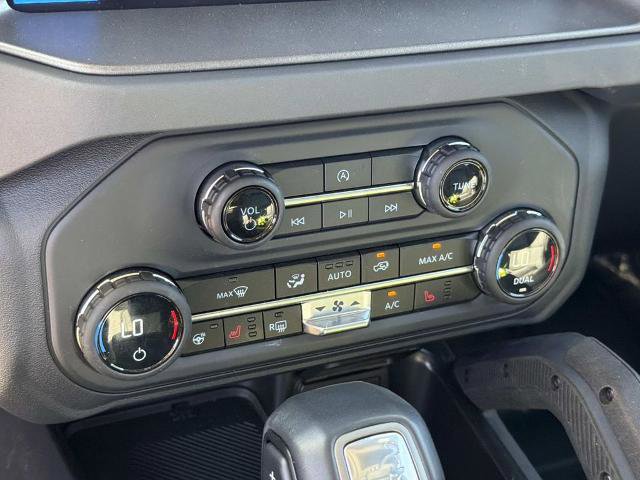 Certified 2025 Ford Bronco Badlands AWD/4WD image 24
