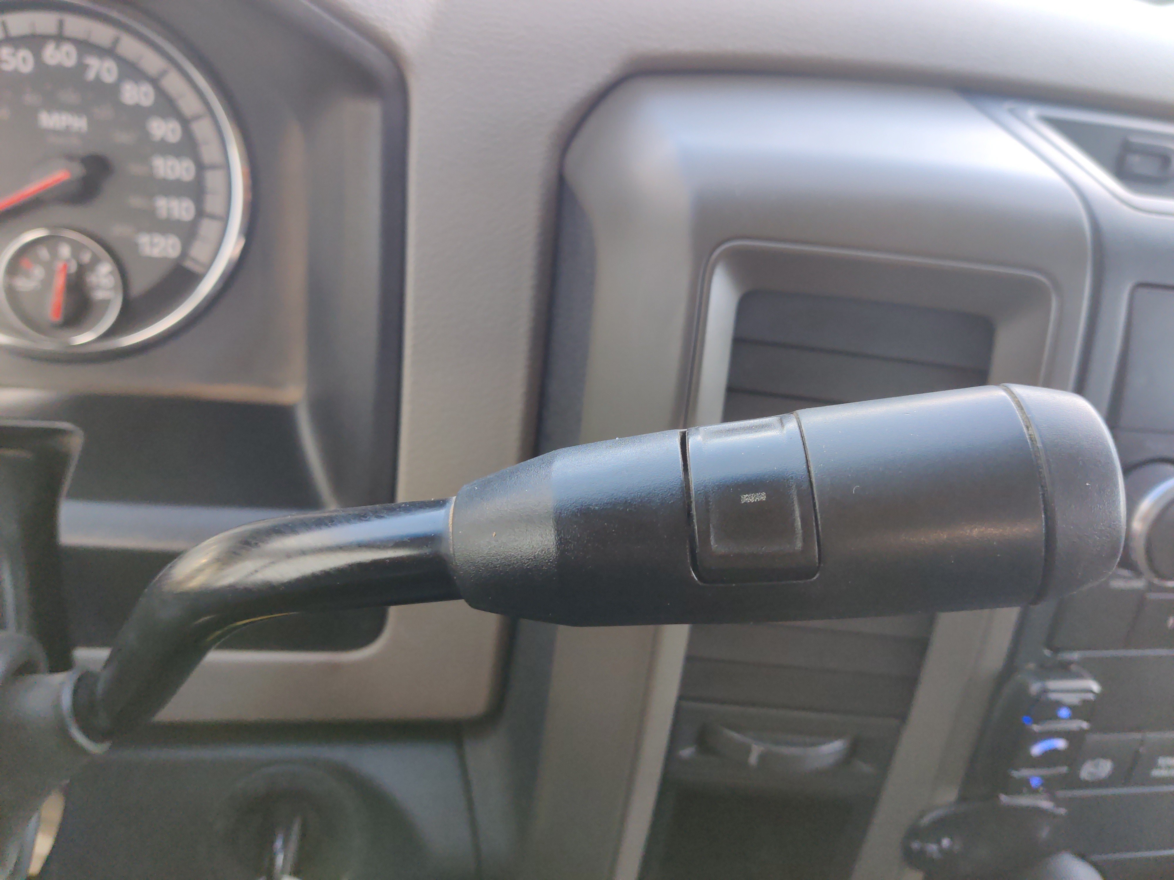 Used 2011 RAM 5500 4x4 Crew Cab image 21