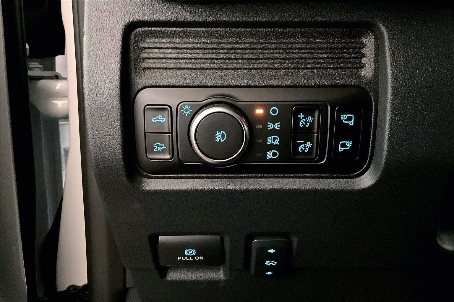 New 2026 Ford F250 Lariat image 30