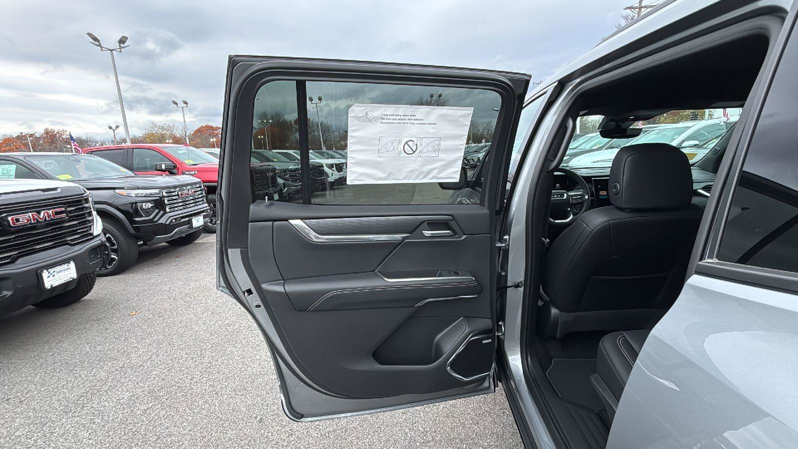 New 2026 GMC Acadia Elevation w/ Elevation Premium Package image 30