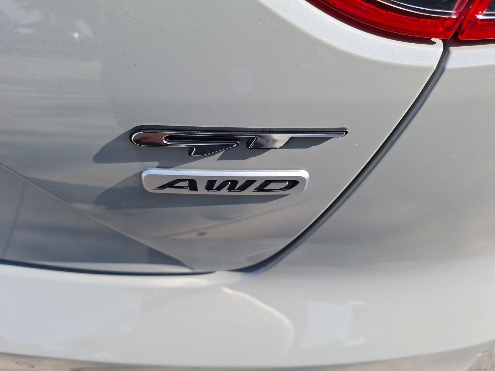 Used 2022 Kia Stinger GT1 AWD/4WD image 12