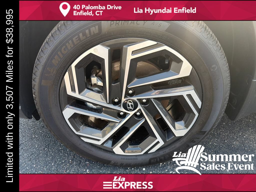 Used 2026 Hyundai Tucson Limited AWD/4WD image 9