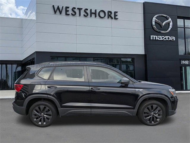 Used 2022 Volkswagen Taos S image 3