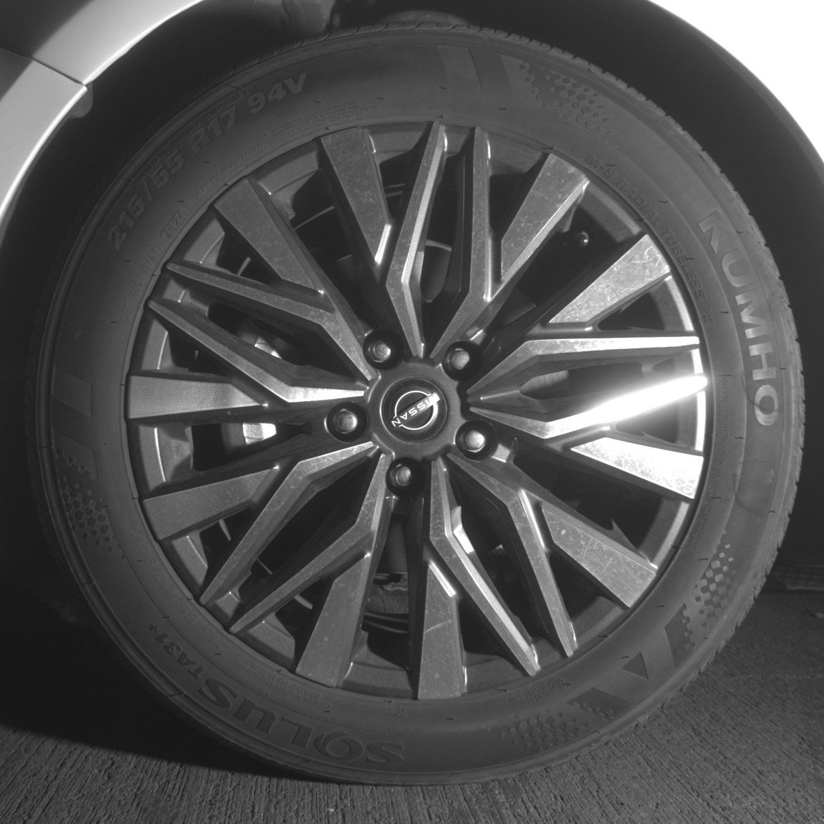Used 2025 Nissan Altima 2.5 SV image 12