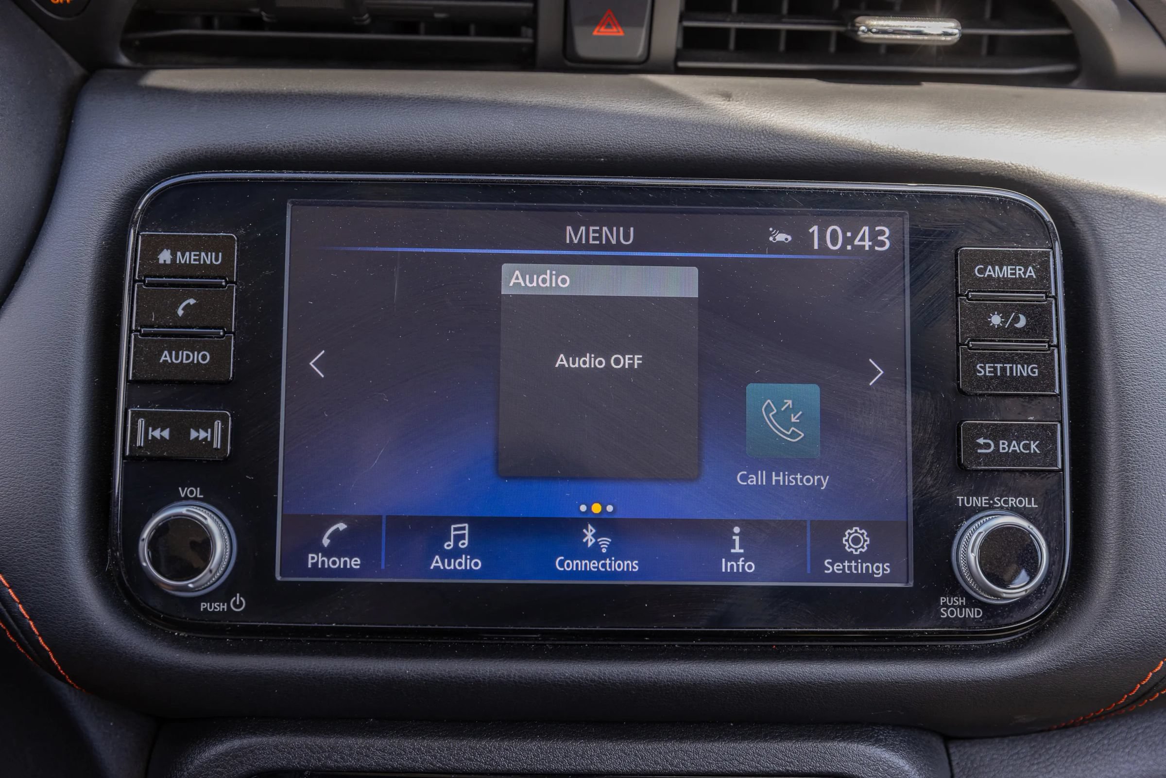 Used 2024 Nissan Kicks SR FWD image 16