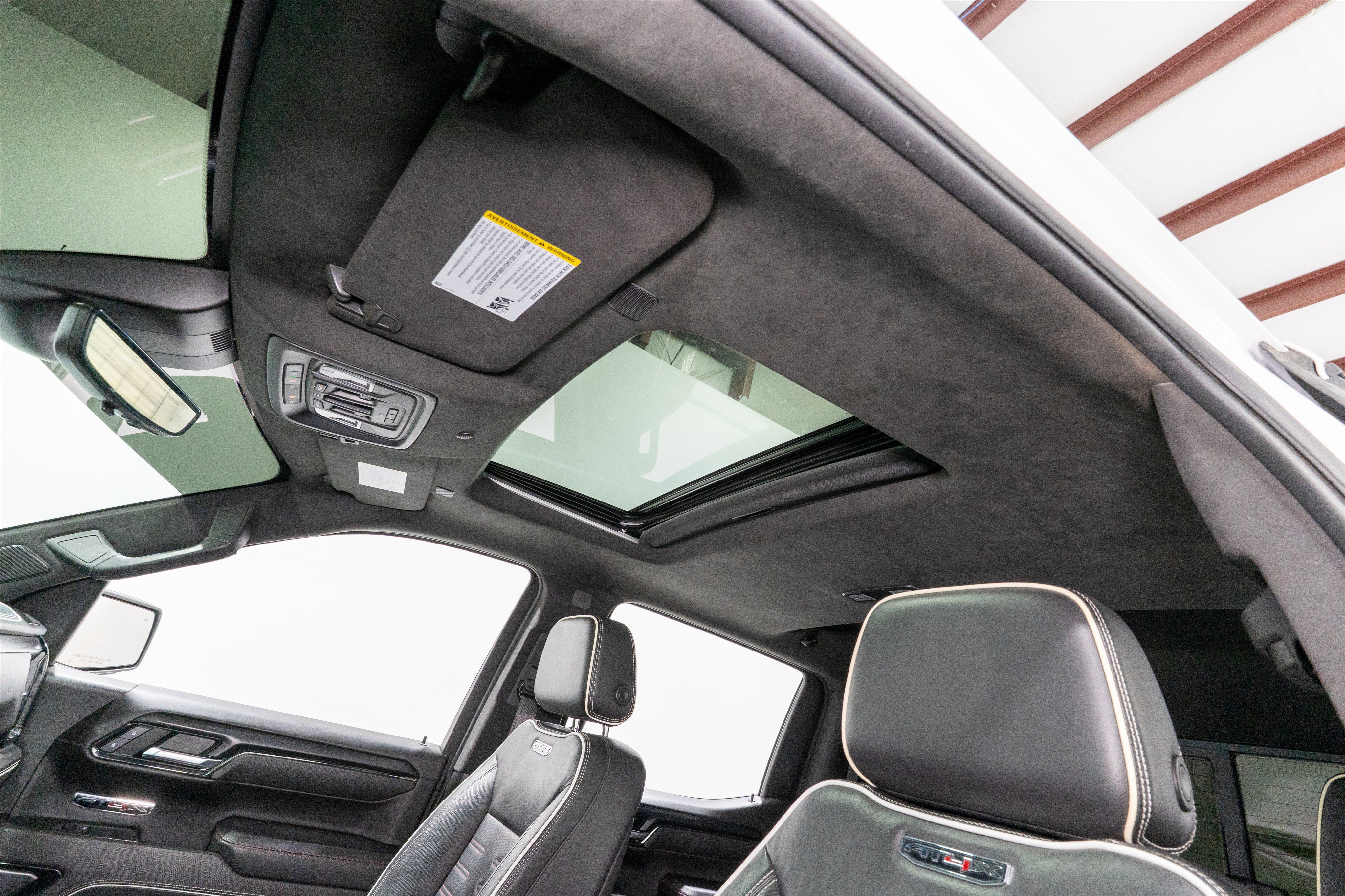 Used 2022 GMC Sierra 1500 AT4X image 19