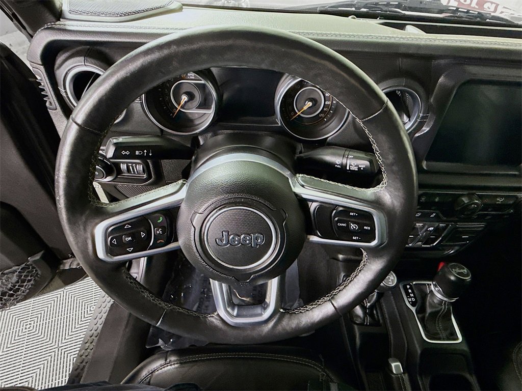 Used 2018 Jeep Wrangler Unlimited Sahara image 21