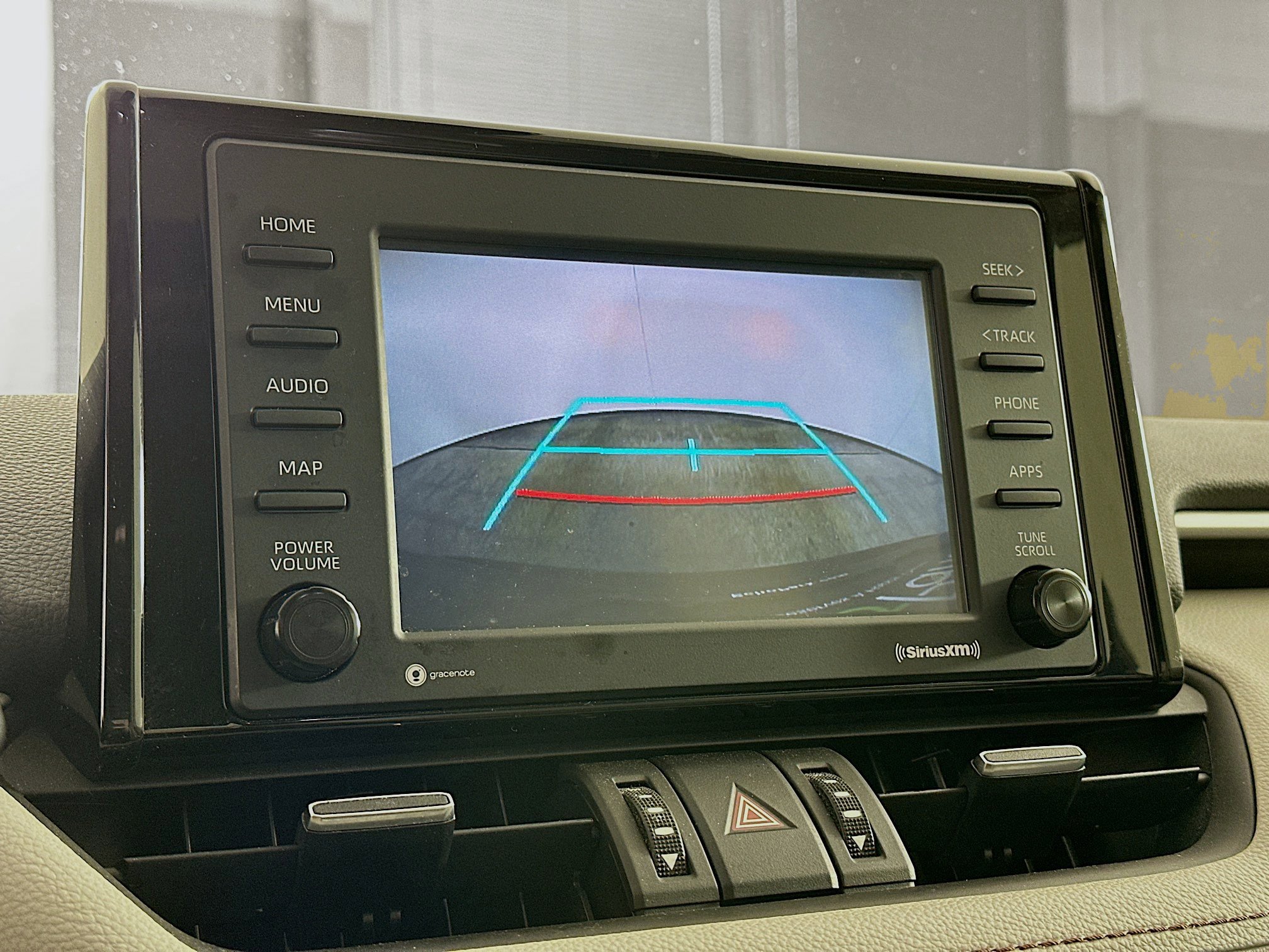 Used 2022 Toyota RAV4 XLE Premium image 22