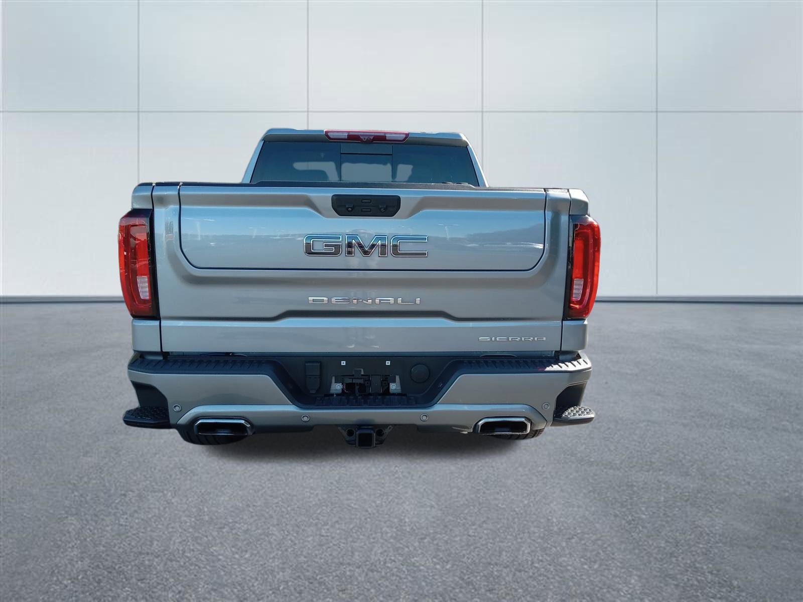 Used 2024 GMC Sierra 1500 Denali Ultimate AWD/4WD image 4