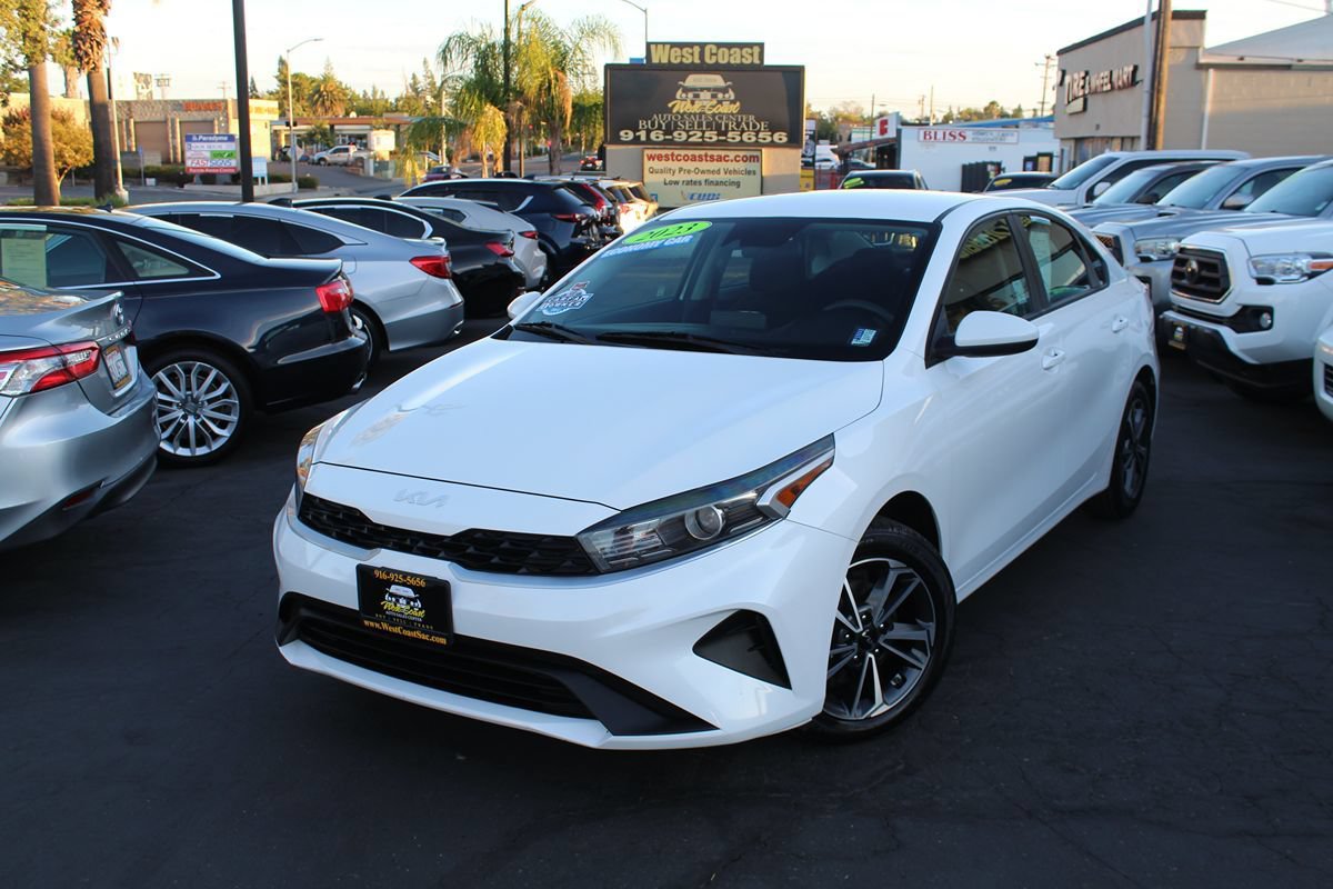 Used 2023 Kia Forte LXS FWD image 34