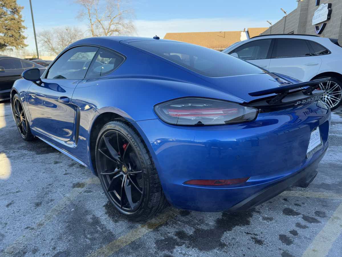 Used 2018 Porsche 718 Cayman S image 7