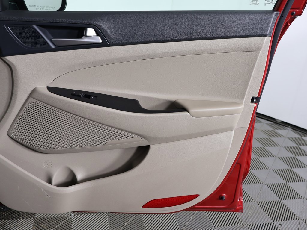 Used 2021 Hyundai Tucson Value w/ Cargo Package image 20