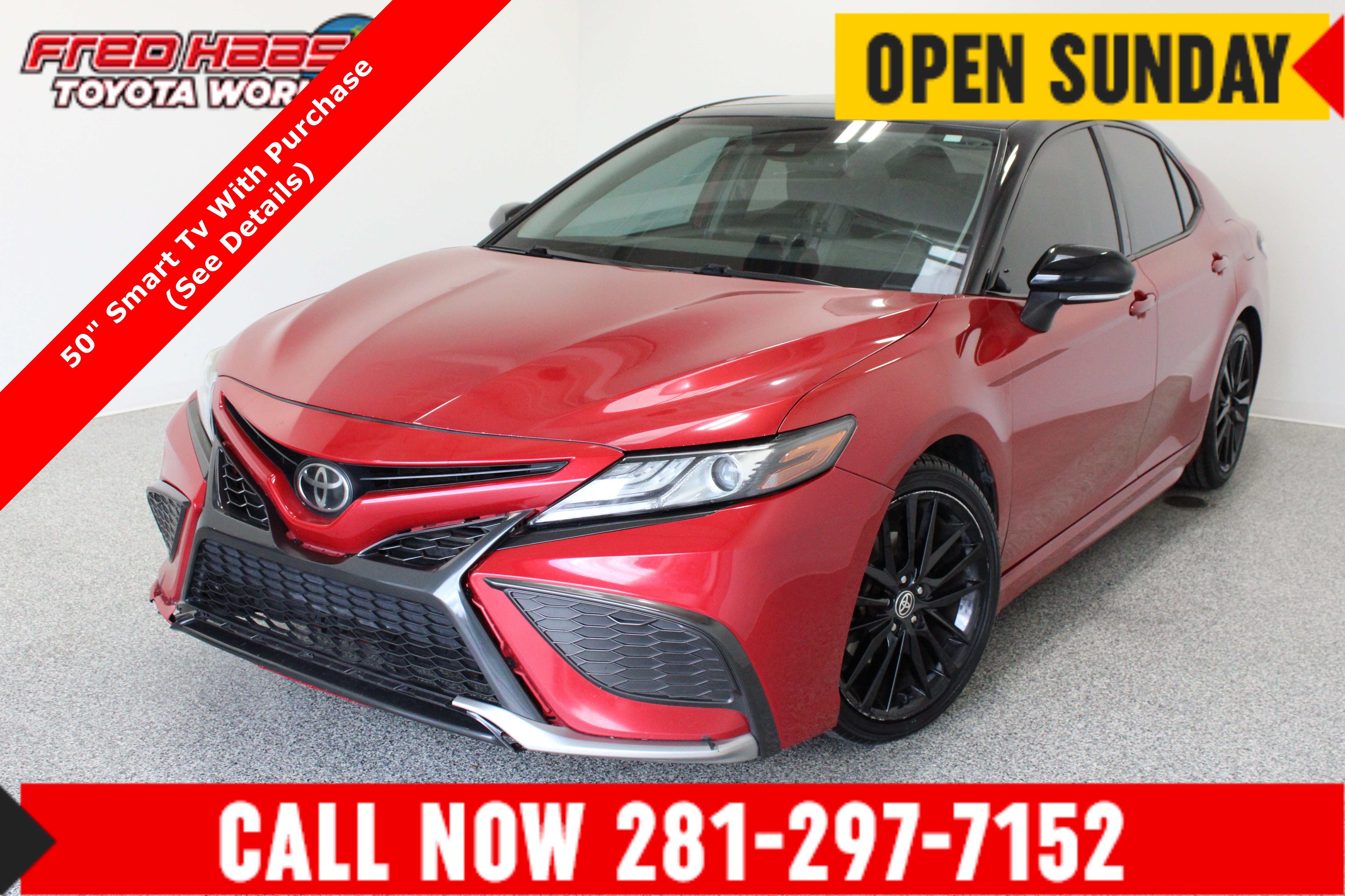 Used 2022 Toyota Camry XSE FWD image 1