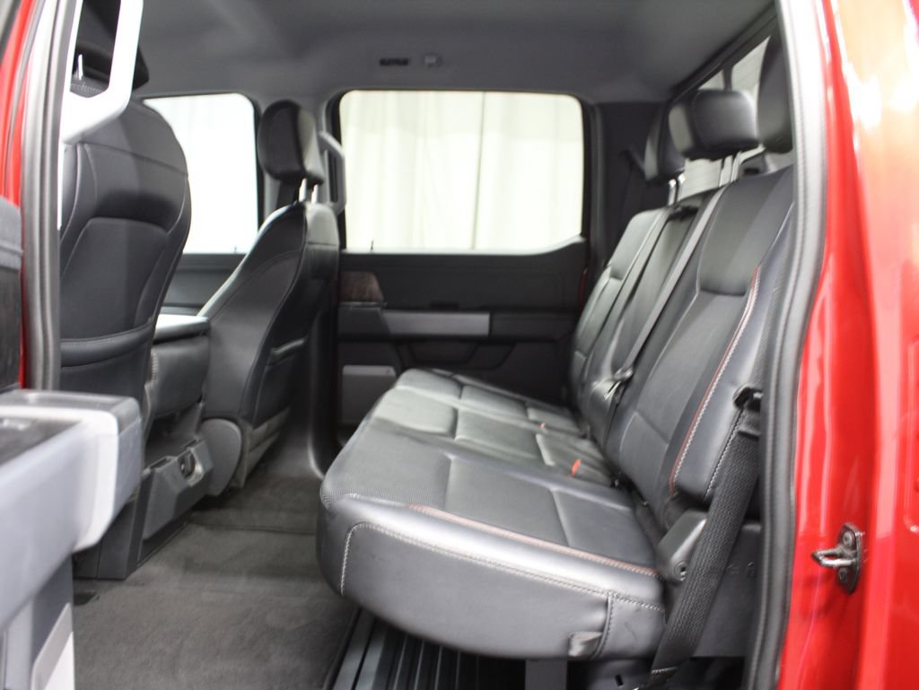 Used 2024 Ford F250 Lariat w/ Sport Appearance Package AWD/4WD image 13