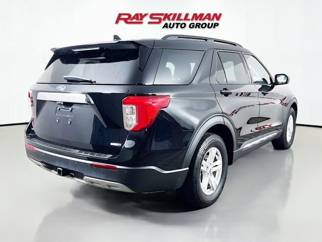 Used 2020 Ford Explorer XLT w/ Equipment Group 202A image 7