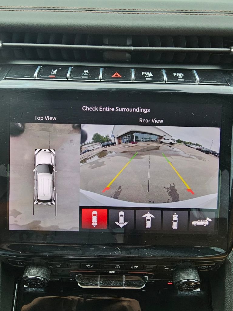 Used 2023 Jeep Grand Cherokee L Summit w/ Advanced Protech Group IV image 29