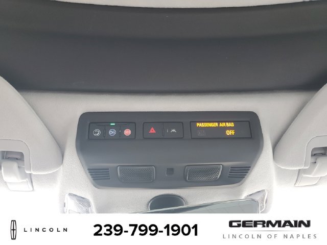 Used 2025 Chevrolet Corvette Stingray Premium Cpe w/ 3LT RWD image 35