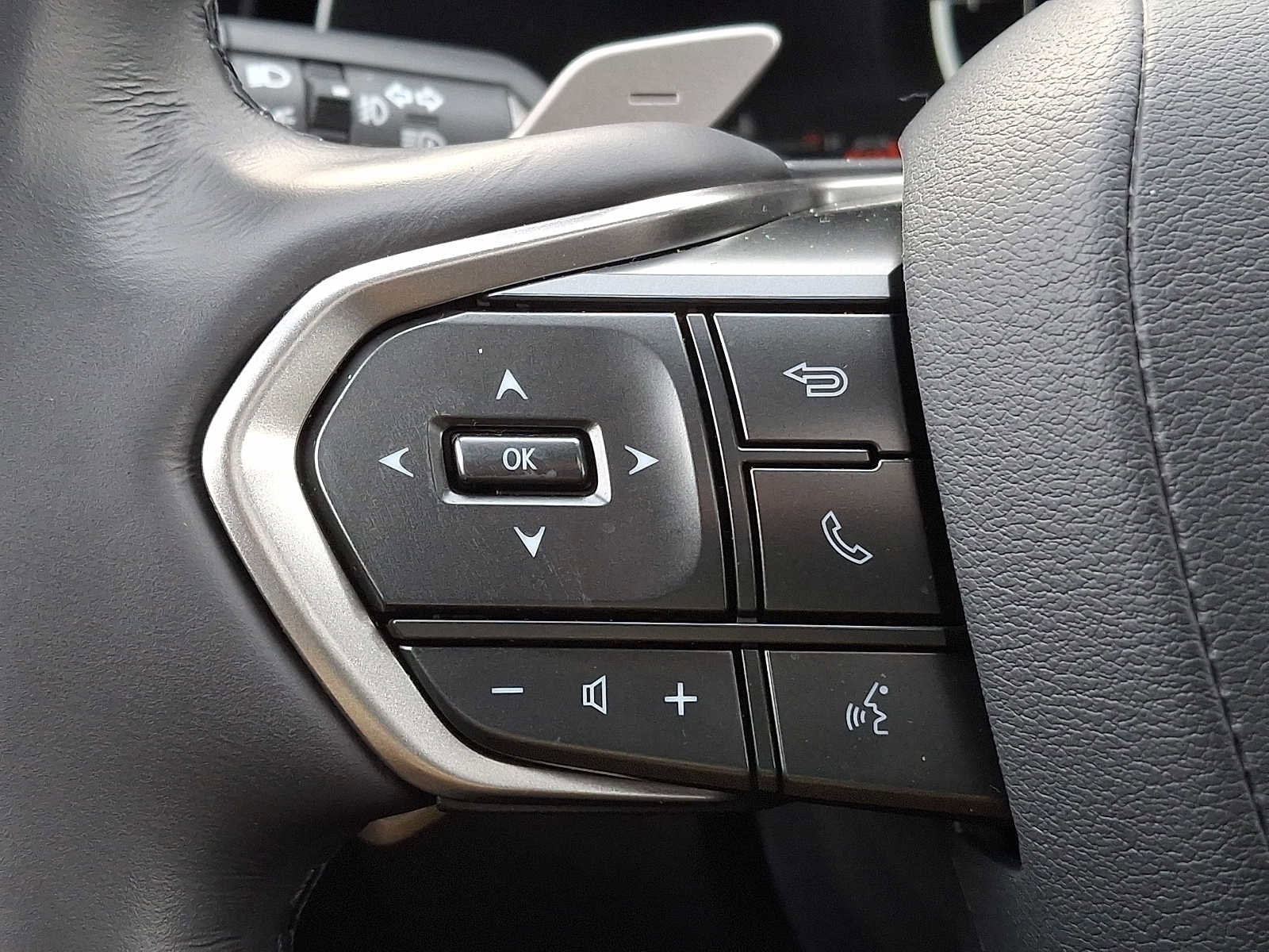 Used 2025 Lexus TX 350 AWD image 19