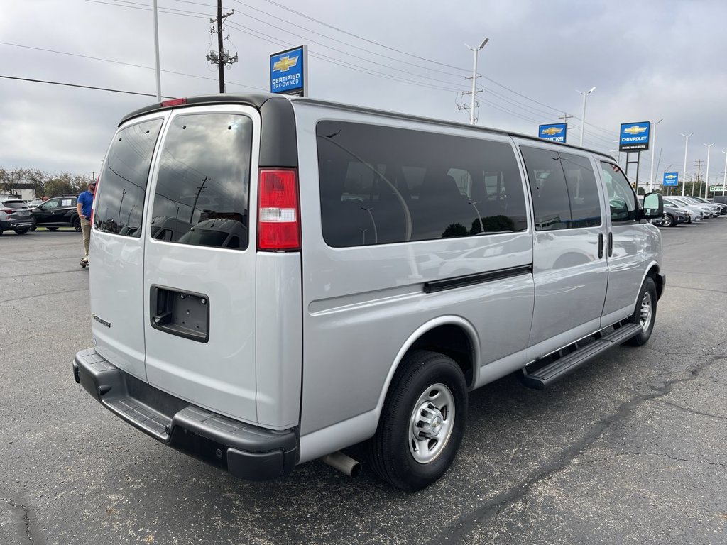 Used 2023 Chevrolet Express 3500 LS RWD image 15