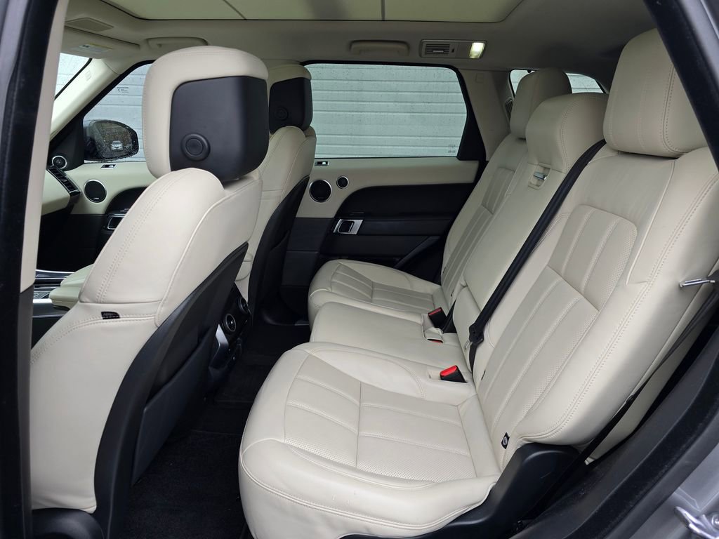 Used 2021 Land Rover Range Rover Sport HSE Silver Edition image 57