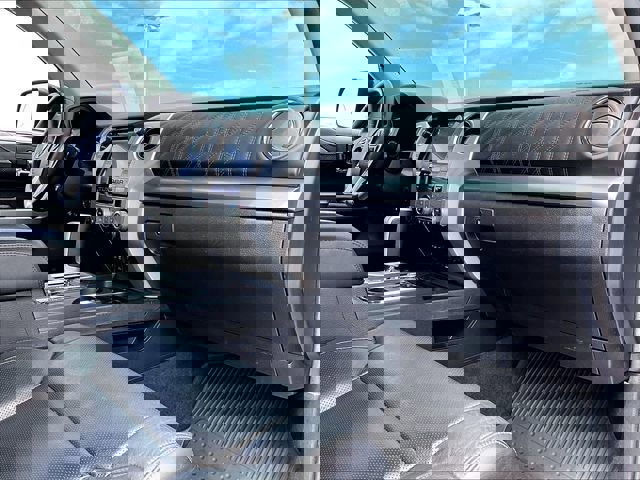 Used 2021 Toyota Tundra Platinum AWD/4WD image 14