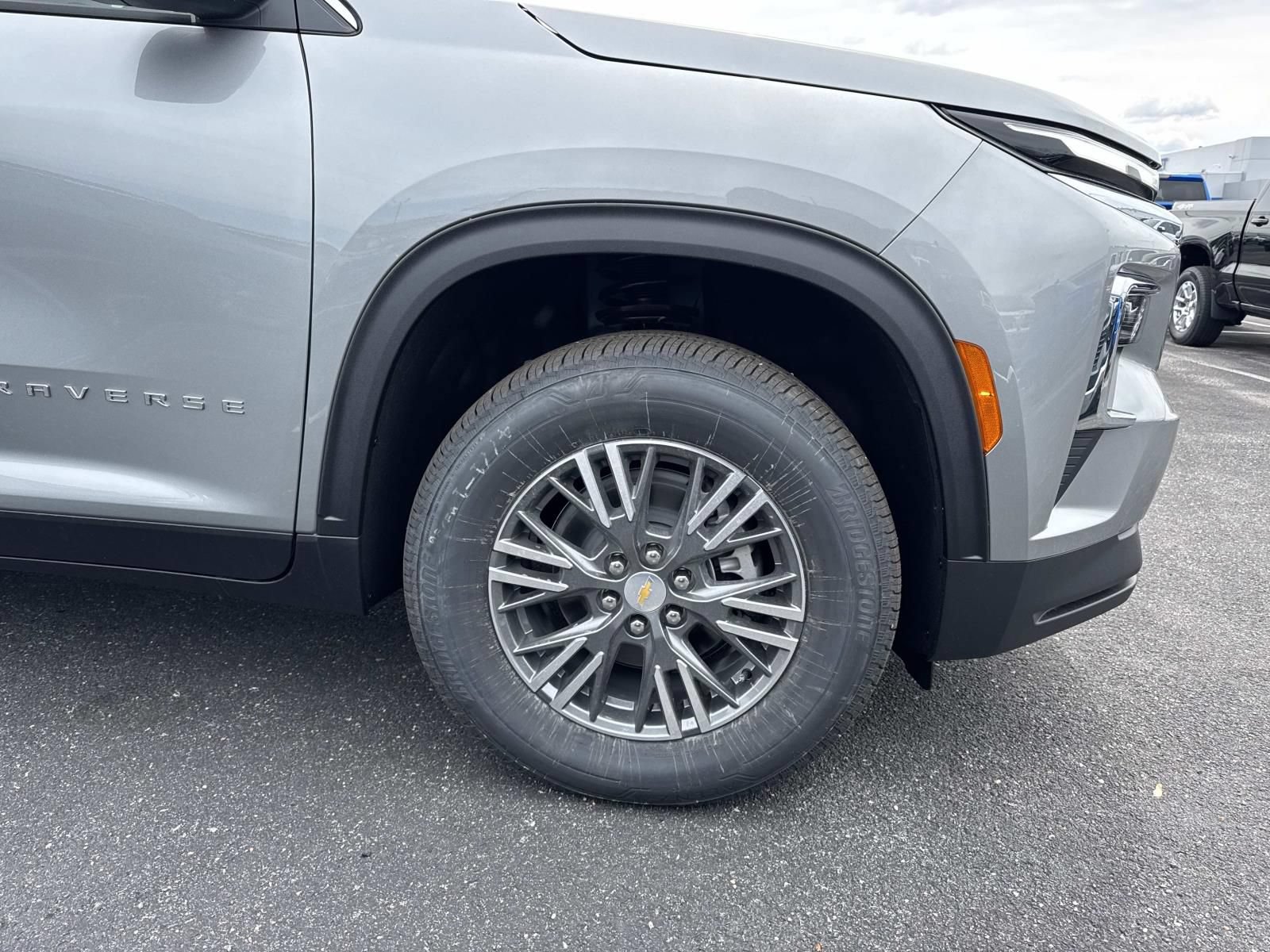 New 2026 Chevrolet Traverse LT AWD/4WD image 8