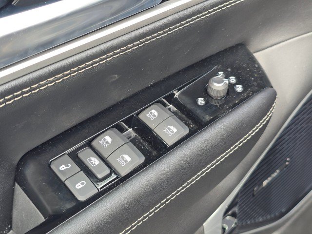 New 2026 Jeep Grand Wagoneer Limited AWD/4WD image 28