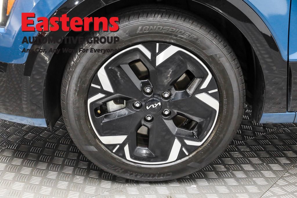 Used 2023 Kia Niro Wave w/ Wave Preserve Package image 32