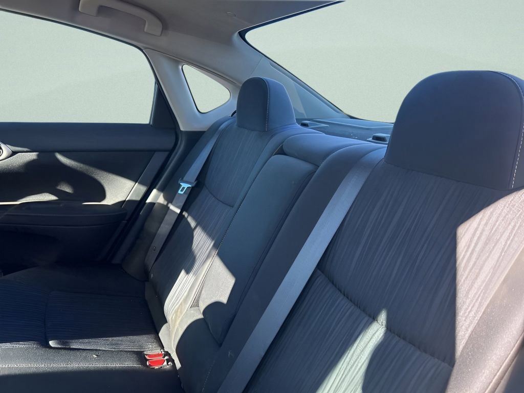 Used 2019 Nissan Sentra SV image 18