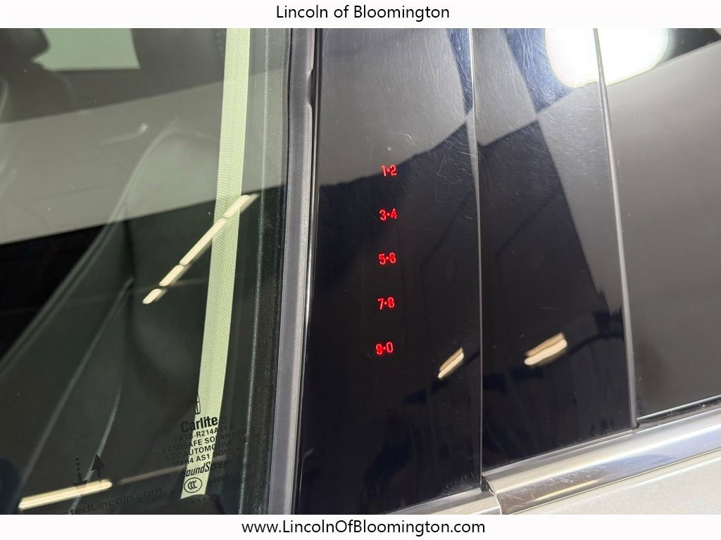 Certified 2022 Lincoln Nautilus Reserve w/ Equipment Group 201A image 18