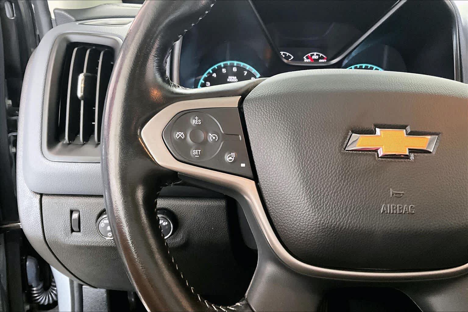 Used 2021 Chevrolet Colorado Z71 AWD/4WD image 21